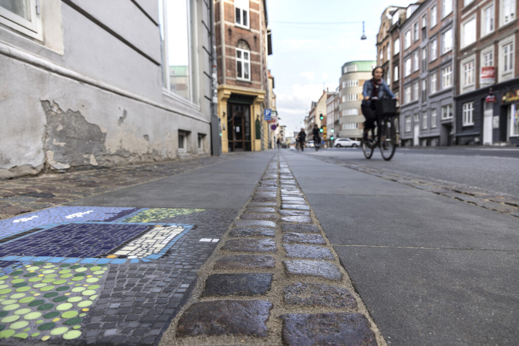 Vedligeholdelsesfri fortove med Lithomex styrkefuger på Borgergade i Aalborg