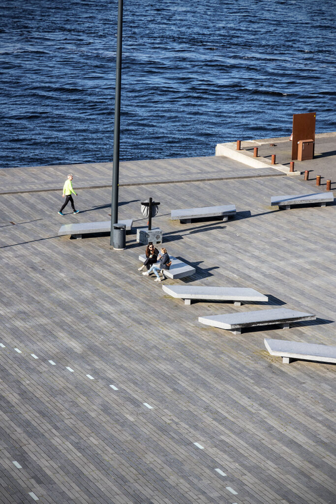 Lithomex styrkefuger mellem fliser ved Musikkens Hus i Aalborg